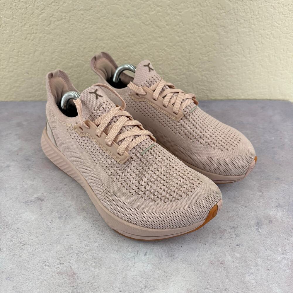 Flux Footwear Adapt Runner Pink Gum Womens Size 7.5 Athletic Shoes Sneakers